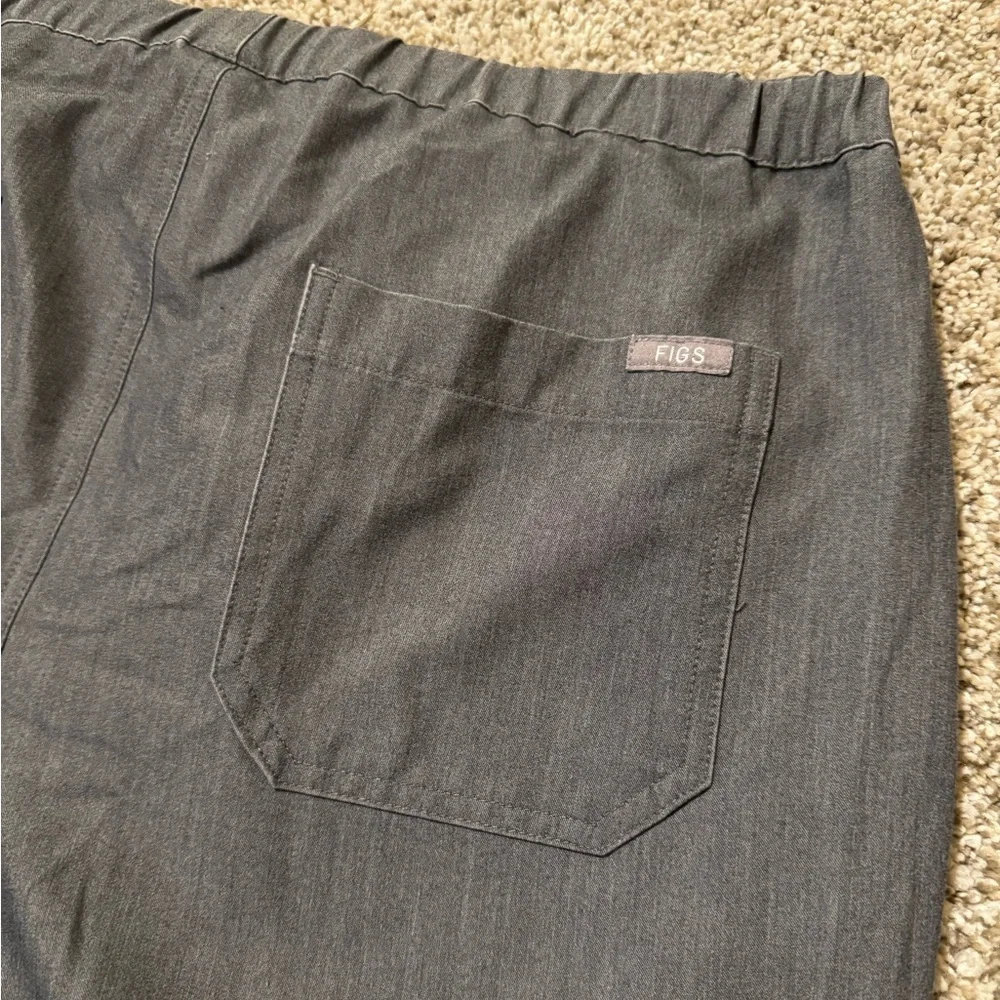 Figs Men’s Pisco Scrub Pants | Large | Graphite